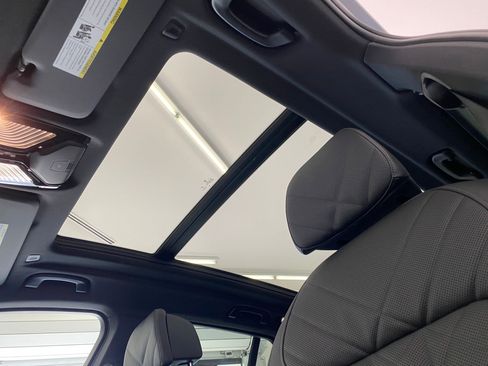 New 2026 BMW X5 xDrive40i w/ M Sport Package image 13