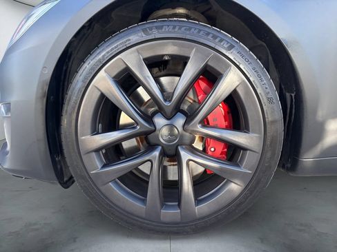 Used 2022 Tesla Model S Plaid AWD/4WD image 14