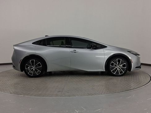 Used 2023 Toyota Prius Limited image 8