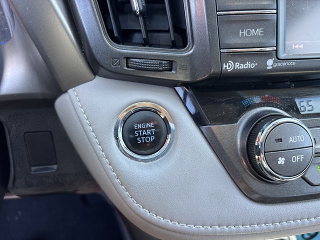Used 2015 Toyota RAV4 Limited w/ Technology Package FWD image 25