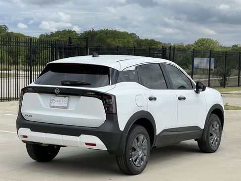 New 2026 Nissan Kicks S FWD image 4