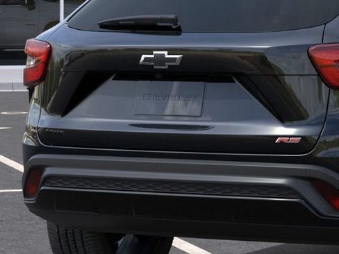 New 2026 Chevrolet Trax RS w/ Driver Confidence Package FWD image 14