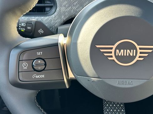 New 2026 MINI Cooper 4-Door Hardtop image 19