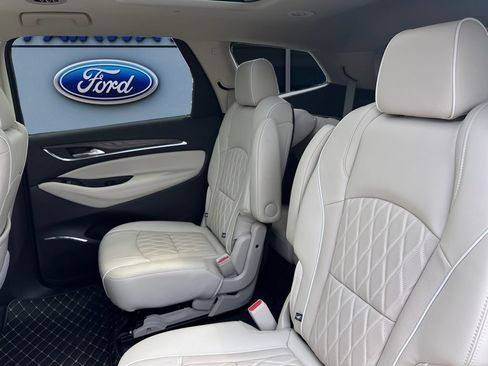 Used 2023 Buick Enclave Avenir w/ Avenir Technology Package FWD image 12