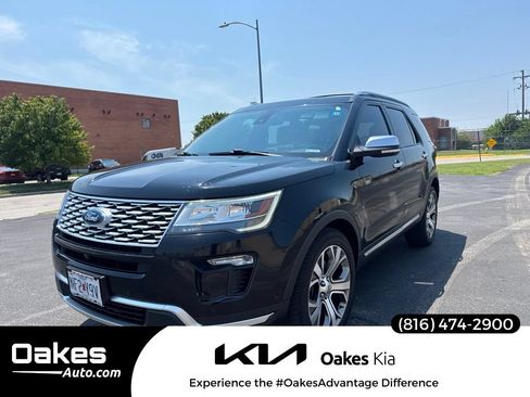 Used 2019 Ford Explorer Platinum AWD/4WD image 1