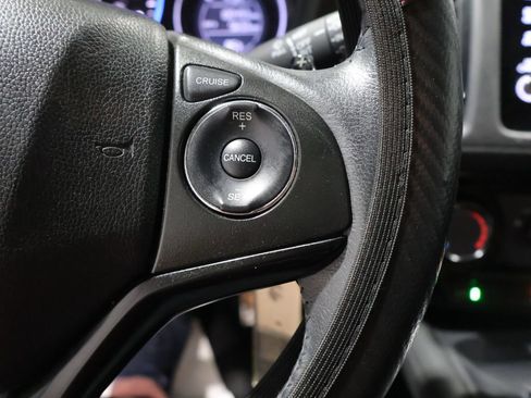 Used 2019 Honda HR-V Sport image 34