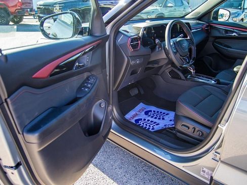 New 2025 Chevrolet TrailBlazer RS w/ Convenience Package FWD image 37
