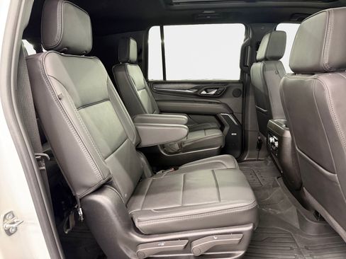 Used 2024 GMC Yukon XL Denali w/ Max Trailering Package AWD/4WD image 12
