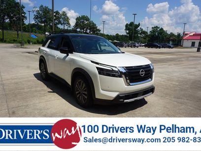 Used 2023 Nissan Pathfinder SL w/ SL Premium Package