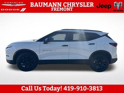 Used 2024 Chevrolet Blazer LT w/ Redline Edition FWD image 3