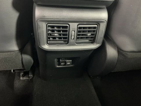 Used 2022 Toyota RAV4 XSE image 39