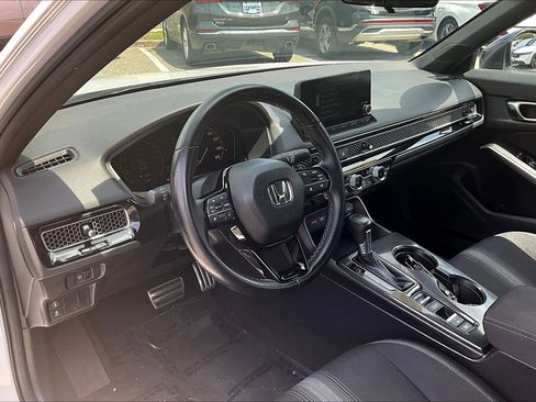 Used 2023 Honda Civic Sport image 13