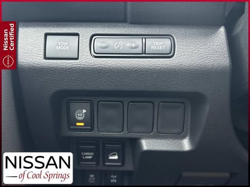 Certified 2025 Nissan Frontier PRO-4X AWD/4WD image 32
