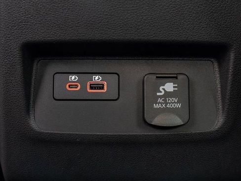 New 2026 Nissan Frontier SV w/ SV Convenience Package AWD/4WD image 9