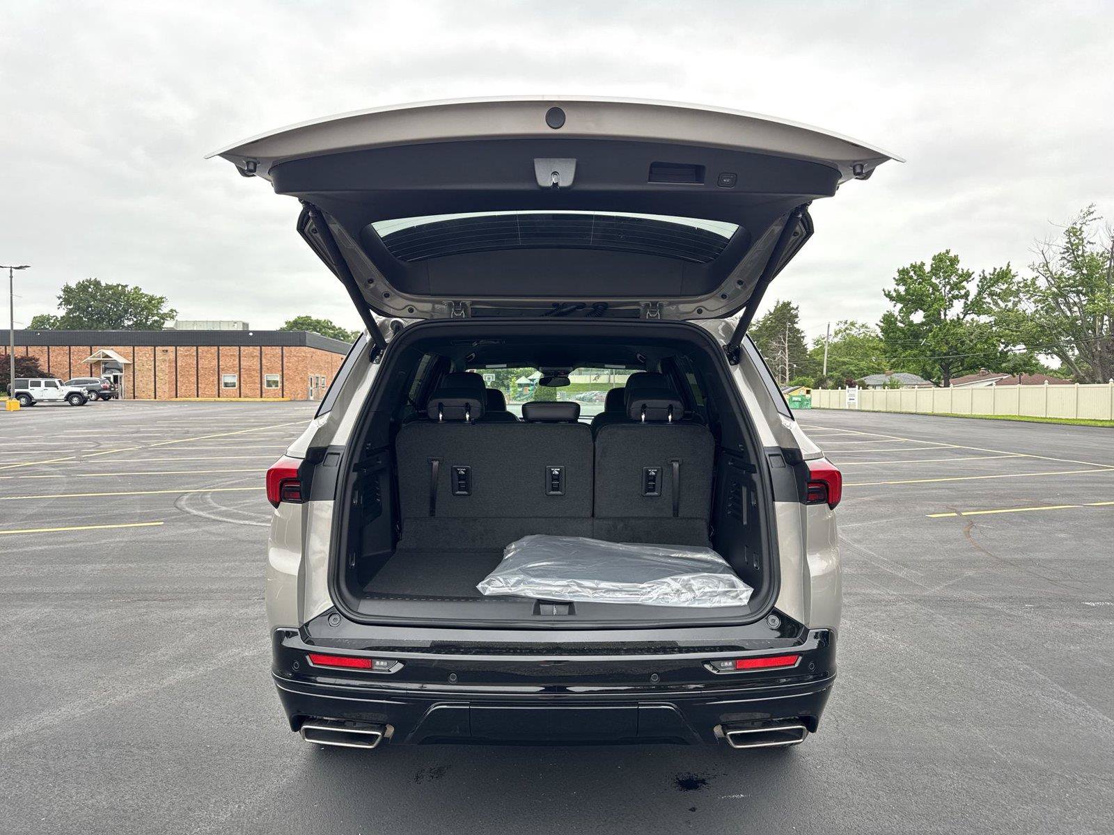 New 2026 Buick Enclave Sport Touring FWD image 24