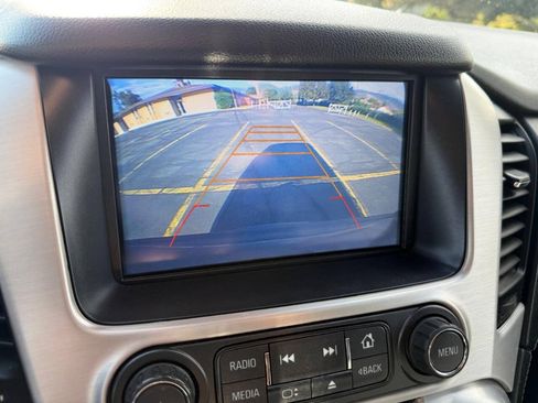 Used 2017 GMC Yukon SLE w/ Convenience Package AWD/4WD image 14