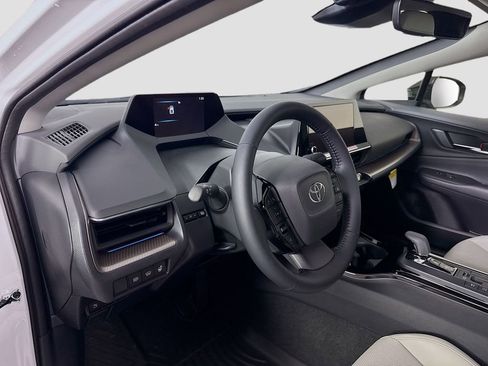 New 2026 Toyota Prius XLE image 9