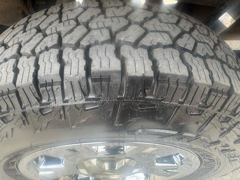 Used 2014 Ford F150 XL w/ Equipment Group 101A Mid AWD/4WD image 9