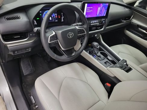 Used 2024 Toyota Grand Highlander XLE image 20
