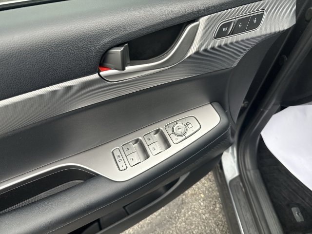 Used 2020 Hyundai Palisade SEL w/ Premium Package AWD/4WD image 23