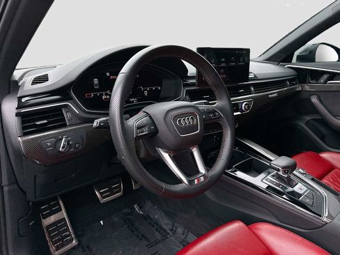 Used 2023 Audi S4 Premium Plus w/ Premium Plus Package AWD/4WD image 9