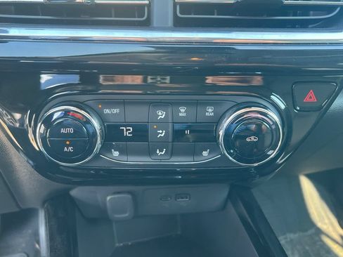 Used 2025 Chevrolet Trax ACTIV w/ Driver Confidence Package FWD image 6