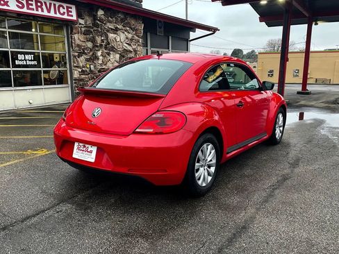 Used 2016 Volkswagen Beetle 1.8T S image 7