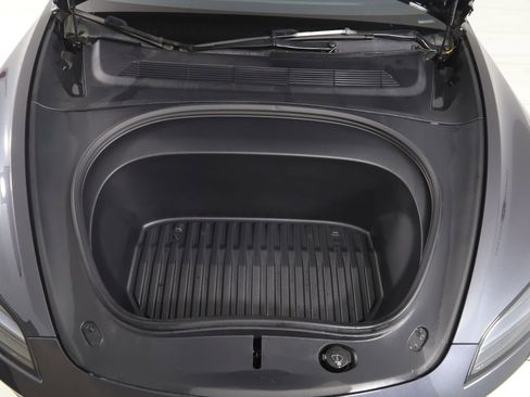 Used 2025 Tesla Model 3 Long Range image 24