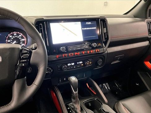New 2025 Nissan Frontier PRO-4X w/ Pro Premium Package image 7
