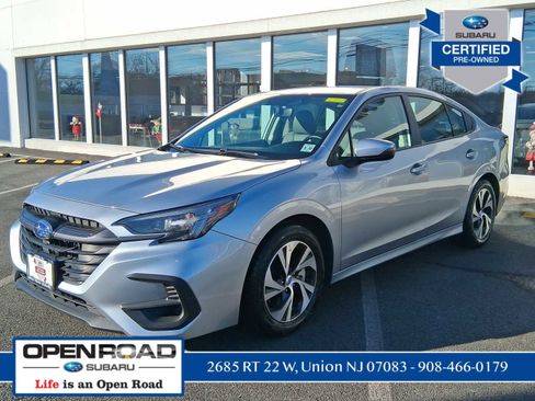 Certified 2025 Subaru Legacy Premium image 3