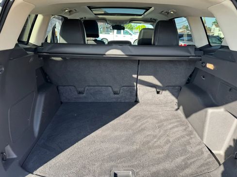 Used 2015 Ford Escape Titanium FWD image 29