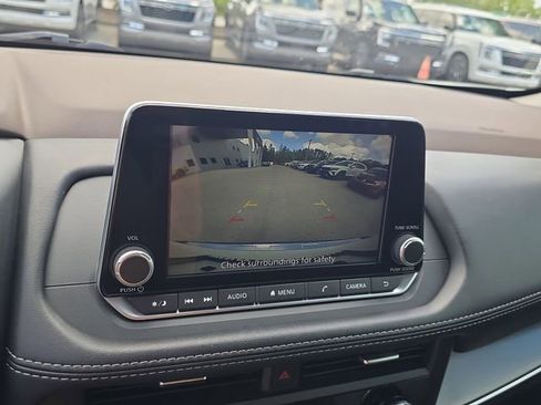 Certified 2023 Nissan Rogue SV image 23