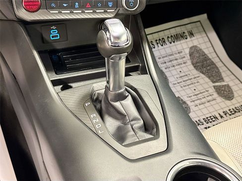 Used 2024 Ford Mustang Premium image 16