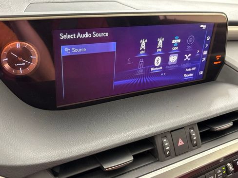 Used 2019 Lexus ES 350 F Sport w/ Accessory Package 2 FWD image 39