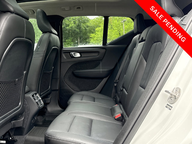 Used 2026 Volvo XC40 B5 Plus AWD/4WD image 25