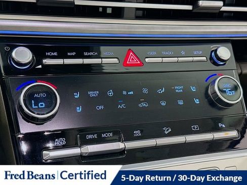 Certified 2025 Hyundai Santa Fe Calligraphy AWD/4WD image 20