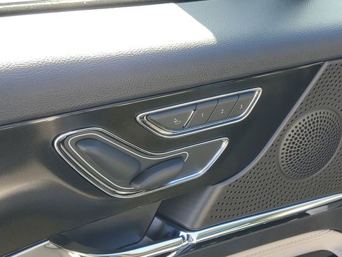 New 2026 Lincoln Corsair Premiere image 9