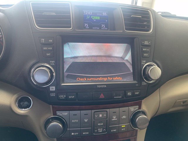 Used 2012 Toyota Highlander Limited w/ Tow Pkg FWD image 20