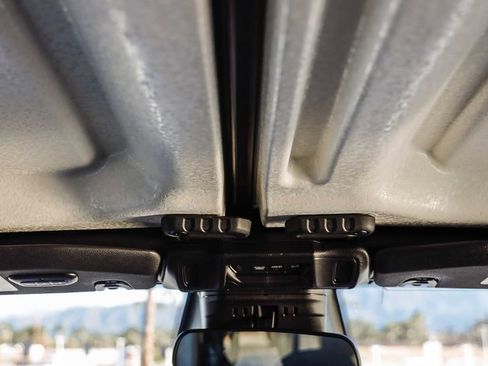 New 2026 Jeep Gladiator Rubicon w/ Steel Bumper Group image 19