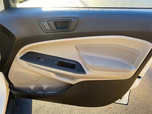 Used 2020 Ford EcoSport S image 35