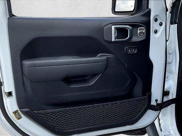 Used 2026 Jeep Wrangler Sport AWD/4WD image 17