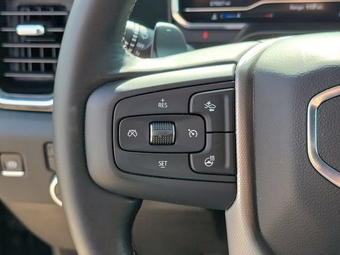 Used 2025 GMC Sierra 1500 Denali AWD/4WD image 23