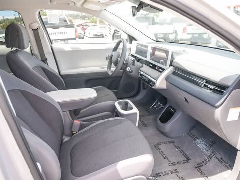 Used 2024 Hyundai Ioniq 5 SEL RWD image 15