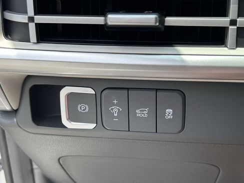 New 2026 Hyundai Santa Fe SEL FWD image 31
