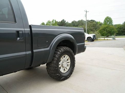 Used 2016 Ford F250 King Ranch w/ FX4 Off-Road Package AWD/4WD image 21