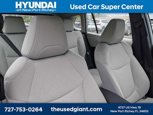 Used 2026 Toyota Corolla Cross L FWD image 6