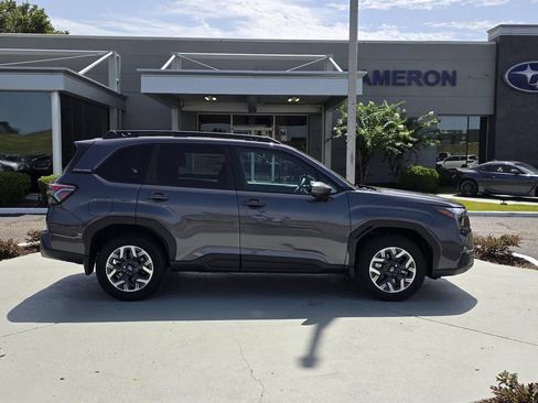 New 2026 Subaru Forester Premium AWD/4WD image 34