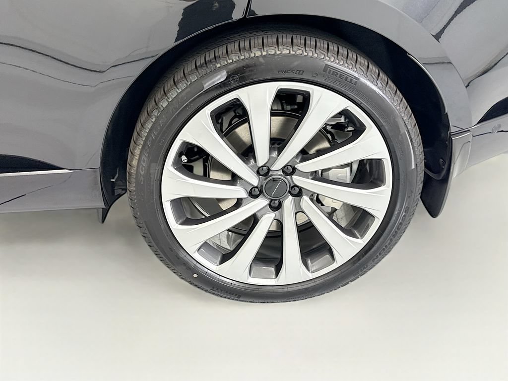 New 2026 Land Rover Range Rover Long Wheelbase SE AWD/4WD image 30