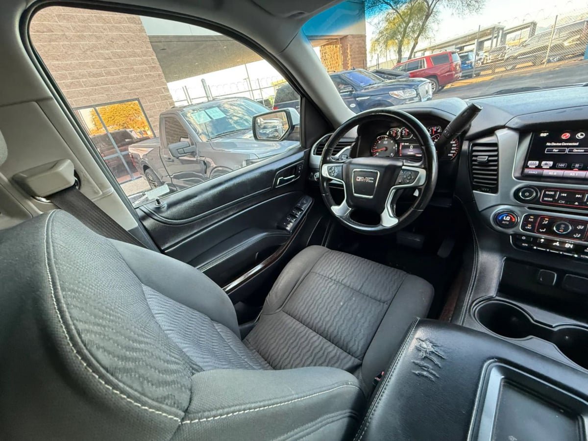 Used 2016 GMC Yukon SLE w/ Convenience Package AWD/4WD image 47
