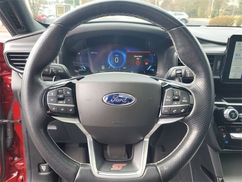 Used 2022 Ford Explorer ST w/ Equipment Group 401A image 18
